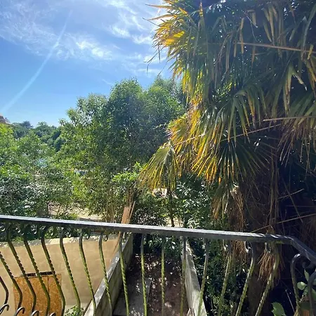 : Plein Centre Vue Riviere * Coutras